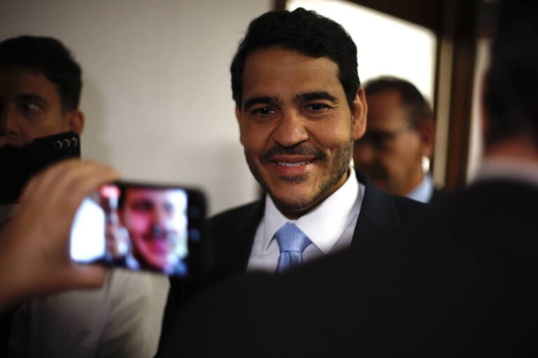 Messias defende sua indicação ao STF em meio a crise política