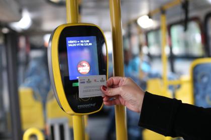 Tarifa de ônibus em SP: prazo para carregar bilhete sem aumento