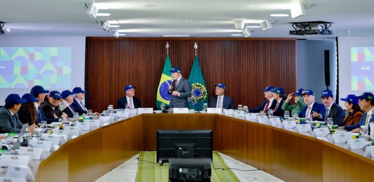 Governo do Brasil adota novo slogan em unificação da comunicação