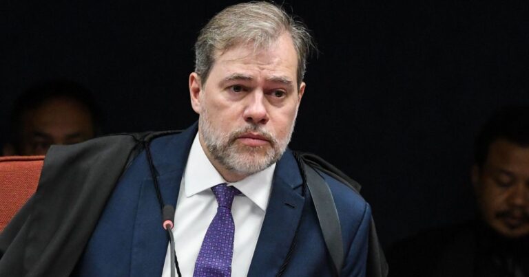 Mudanças no Caso Banco Master: Toffoli Revê Ação da PF
