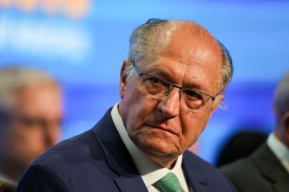 Alckmin afirma que juros devem cair no próximo Copom