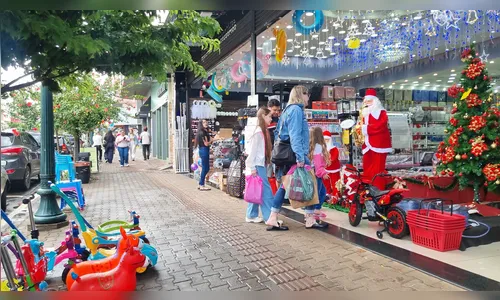 Horário especial de Natal começa em Apucarana no dia 8 de dezembro