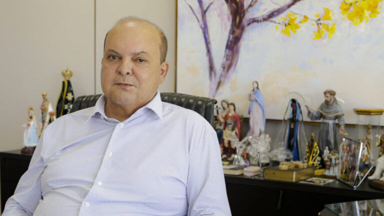 Ibaneis é aprovado por 60,2% no Distrito Federal, diz pesquisa