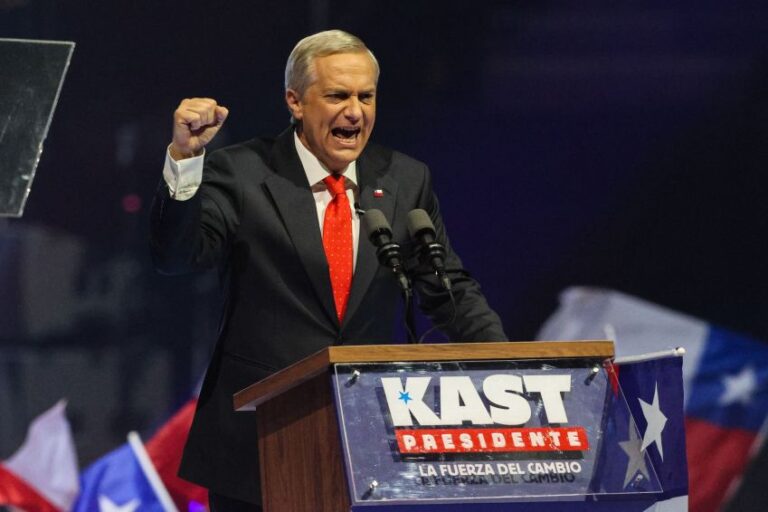 Candidatura de José Antonio Kast destaca a ultradireita no Chile