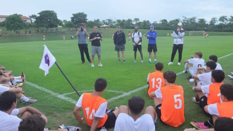 Fluminense promove seletiva com universidades dos EUA em Xerém