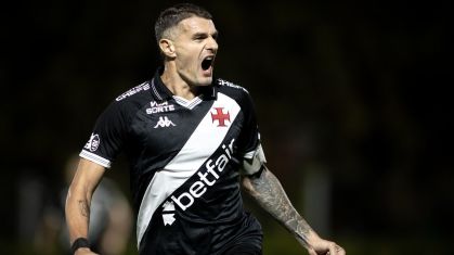 Veguetti expressa emoção após vitória do Vasco sobre o Fluminense