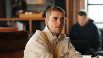 Justin Bieber relembra o cenário do clipe "Baby" após 15 anos