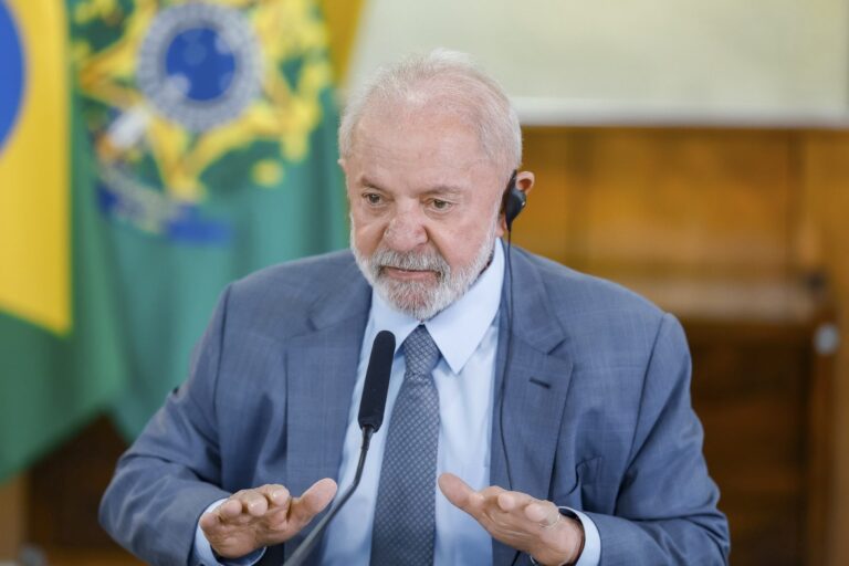 Lula celebra novo papa americano e pede continuidade ao legado