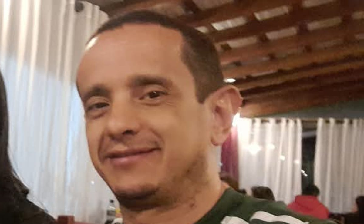 Identificado motociclista que morreu em acidente com trem em Pinhais