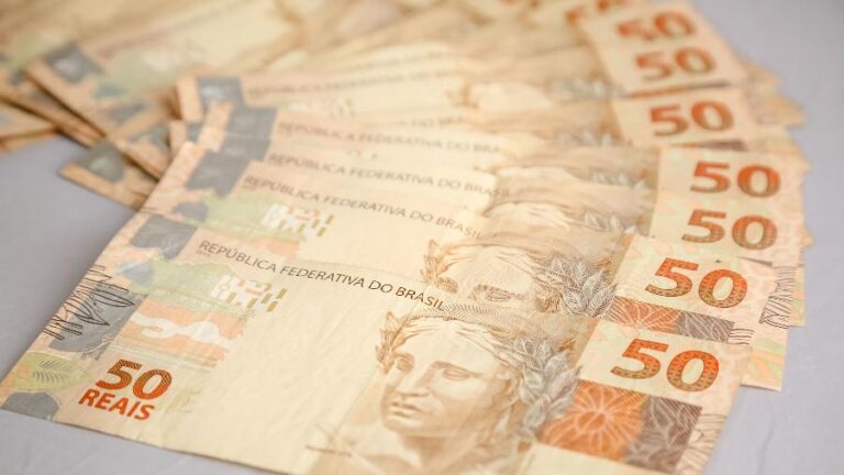 Dupla Sena sorteia prêmio de R$ 1,5 milhão; confira os números