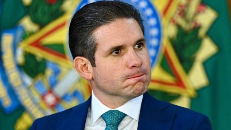 Motta e sua relutância em agir sobre a cassação de Ramagem