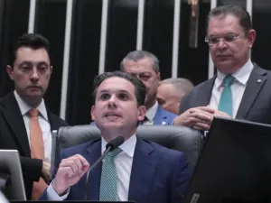Casos Zambelli e Glauber: entenda a votação e a dança do Mottinha