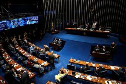 Senado pode amenizar nova taxação sobre streaming e big techs no Brasil