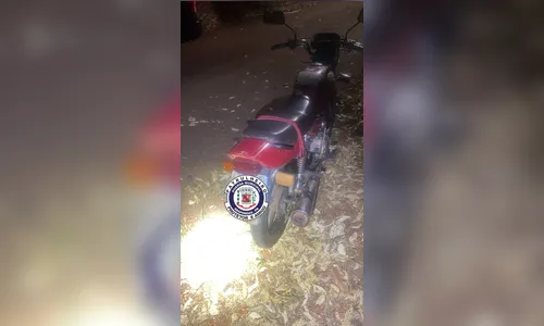 Moto furtada em Cambé é encontrada abandonada em Arapongas