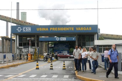 CSN planeja alienação de ativos estratégicos para reduzir endividamento em 2026