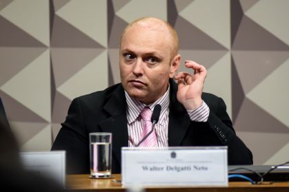 Hacker Delgatti progride para regime semiaberto, decisão de Moraes