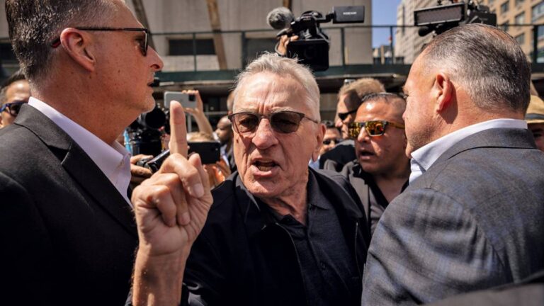 Donald Trump reage a críticas de Robert De Niro com ataques pessoais