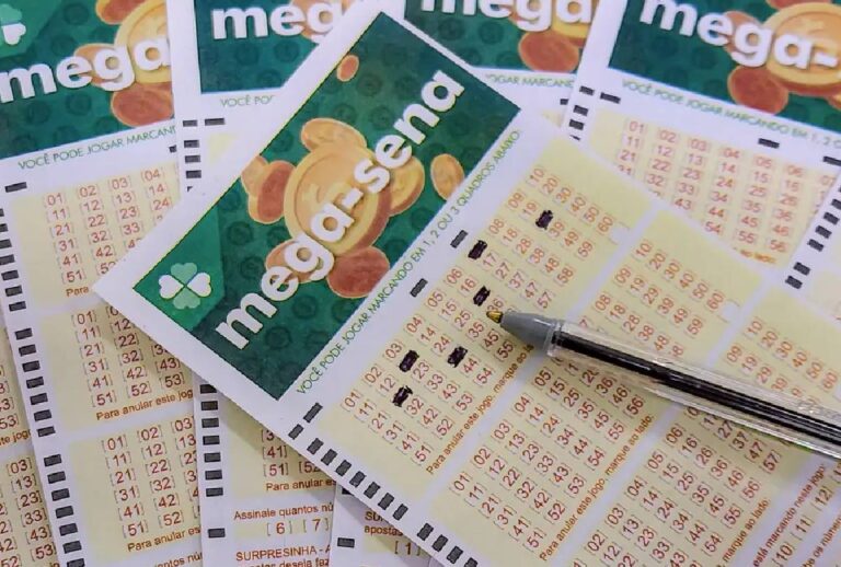 mega-sena 2960 premia apostas do paraná com a quina