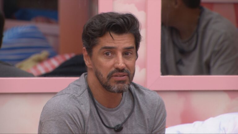 Alberto Cowboy relembra treta histórica do BBB 7 e reflete sobre rivalidade