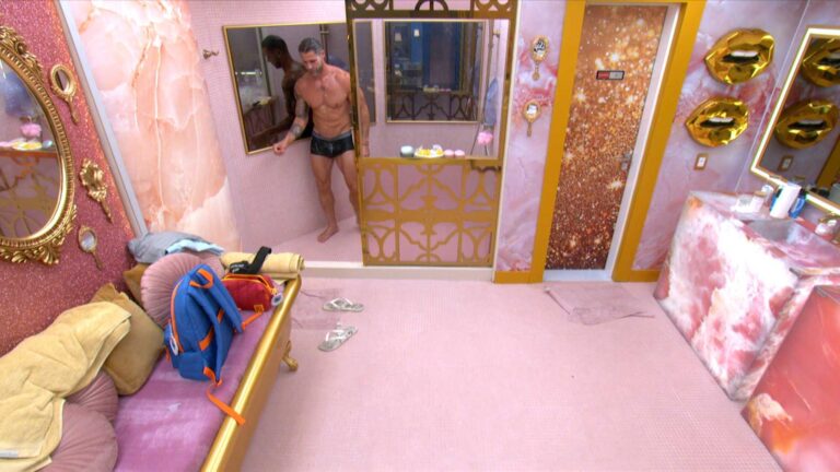 Jonas Sulzbach diverte ao sugerir banho junto para sister no BBB 26