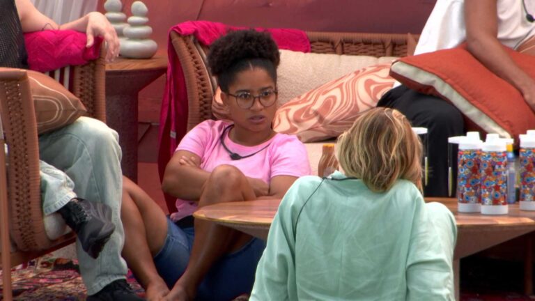 Milena revela voto e critica brother: "cara só dorme" no BBB 26