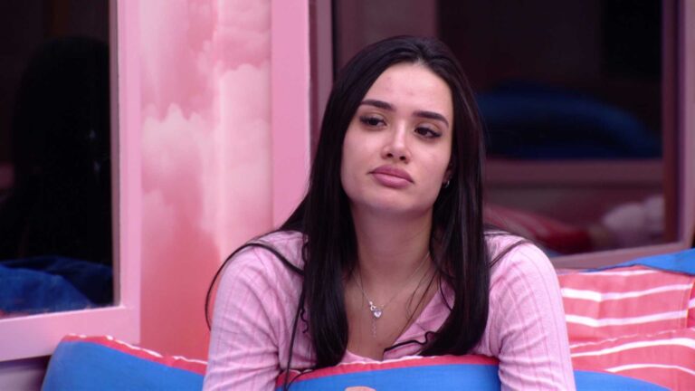 Jordana avalia comportamento de Milena e tensão crescente no BBB 26