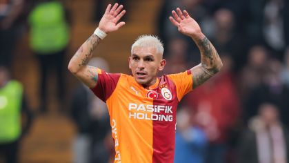 Atlético-MG avalia contratação de Lucas Torreira diante de valores altos
