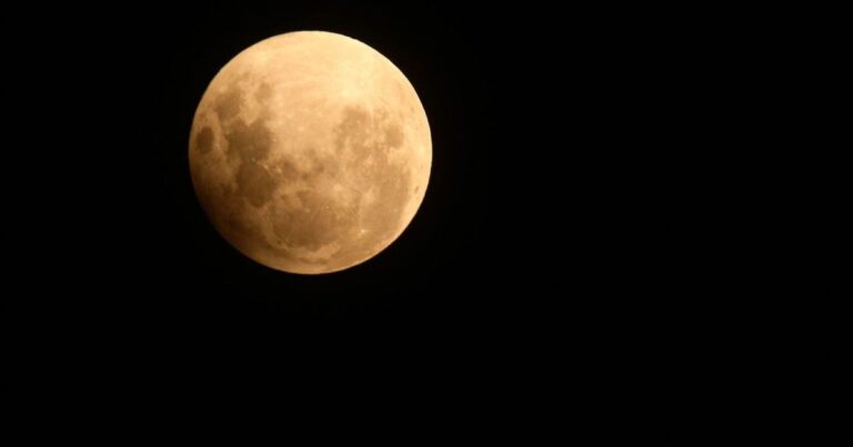 Eventos astronômicos 2026 trazem eclipses e superluas no Brasil