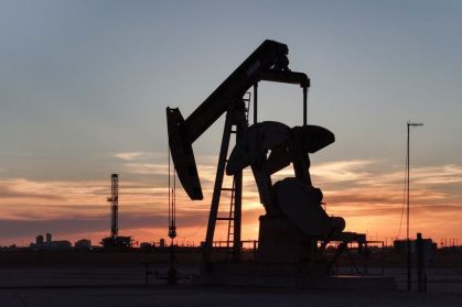 Petróleo cai 4% com enfraquecimento dos riscos geopolíticos