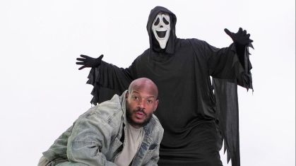 Todo Mundo em Pânico 6 traz paródias de filmes com irmãos Wayans