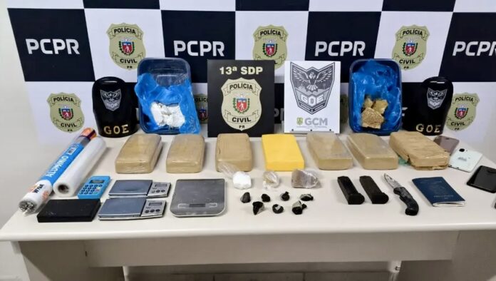 Homem é preso em Ponta Grossa com mais de 9 kg de drogas escondidos em depósito