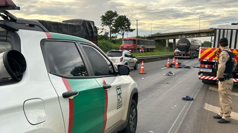 Pedestre morre após ser atropelado por caminhão na BR-376, em Ponta Grossa
