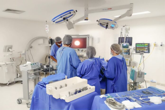 Humai-UEPG realiza cirurgia neurológica inédita em bebê de 7 meses