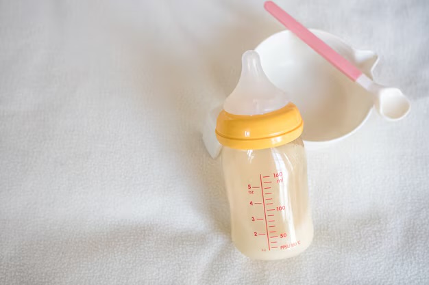 Pai é preso após drogar filho com leite misturado à cocaína em Imbituva. Criança de 1 ano e 5 meses foi socorrida desacordada e reanimada no hospital.