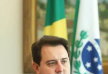 O Paraná fechou 2024 com superávit em juros nominais de R$ 1,97 bilhão, o melhor do Brasil. Estado alcançou sustentabilidade fiscal e investiu mais sem aumentar a dívida.