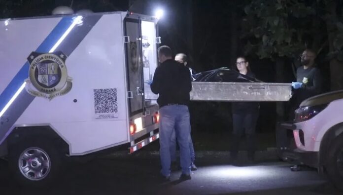 Corpo encontrado em avançado estado de decomposição perto da Rodoviária de Ponta Grossa mobiliza forças de segurança; identificação poderá exigir exame de DNA.