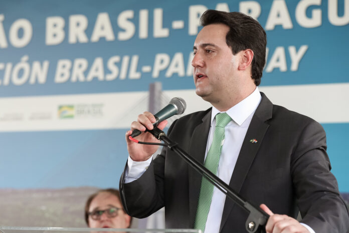 O Paraná bate recorde histórico de investimentos com R$ 1,27 bilhão empenhado no 1º trimestre de 2025, impulsionando obras, equipamentos públicos e o desenvolvimento do Estado.
