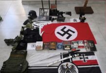 Jovem preso por apologia ao nazismo e planejamento de ataque em massa em Ponta Grossa. Polícia Civil encontrou armas, munições e materiais nazistas na casa do suspeito.