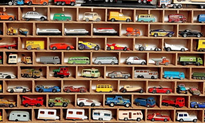 Encontro de colecionadores de miniaturas acontece em Ponta Grossa, no dia 24 de maio, e promete movimentar fãs de carros em escalas reduzidas, com entrada gratuita.