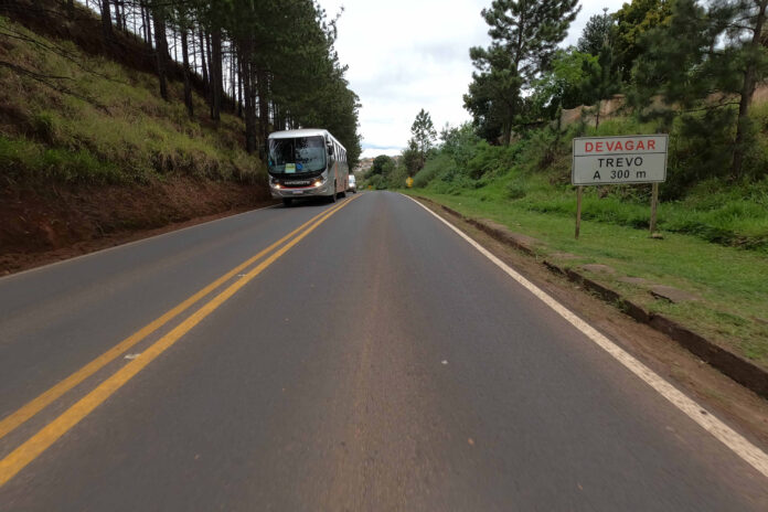 Duplicação da PR-151 em Ponta Grossa começa a sair do papel com contrato de anteprojeto no valor de R$ 867 mil. Obra vai melhorar segurança e mobilidade em trecho estratégico.