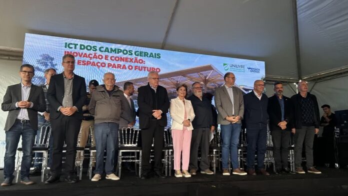 A pedra fundamental do Instituto de Ciência e Tecnologia dos Campos Gerais foi lançada em Ponta Grossa. O projeto, de R$ 90 milhões, une ciência, tecnologia e sustentabilidade na região.