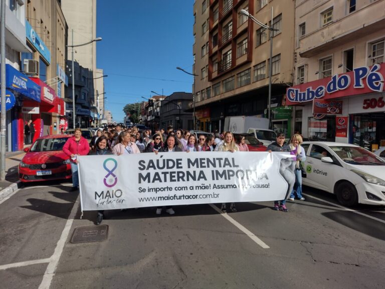 Saúde mental materna é o foco do projeto aprovado na Câmara, que garante acolhimento psicológico e local separado para mães que perderam seus bebês. Agora, a prefeita precisa sancionar a proposta.