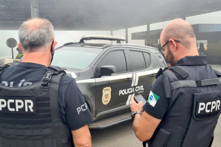 Pai é preso por estuprar o próprio filho de 3 anos no Paraná. Crime chocante foi revelado após denúncia feita pela avó da criança. Polícia atua na Operação Caminhos Seguros para combater a violência infantil.