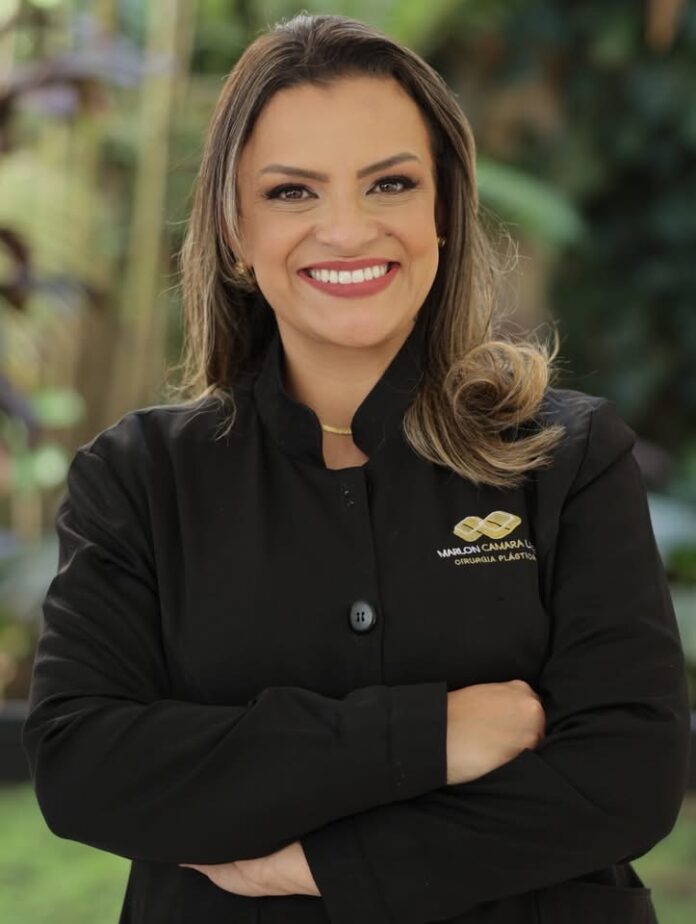 A morte de Camila Ribas de Oliveira comoveu Ponta Grossa. Técnica em enfermagem, ela faleceu aos 36 anos, vítima de pneumonia. Colegas e amigos prestaram emocionantes homenagens.