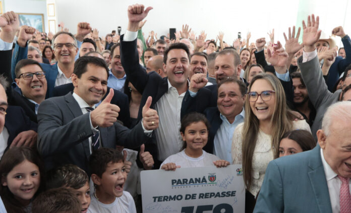 Estado do Paraná libera mais R$ 45,5 milhões para investimento na infância e adolescência, totalizando R$ 62 milhões já repassados a 161 municípios.