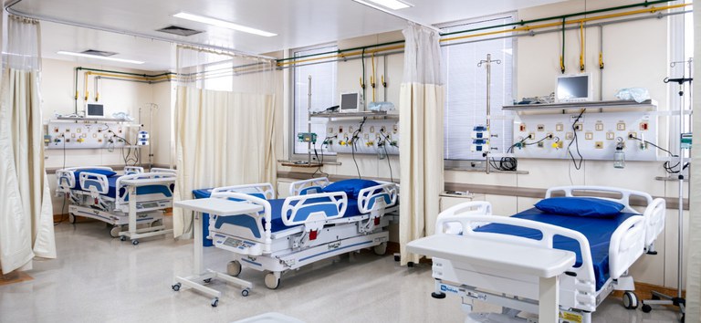 Hospitais poderão trocar dívidas por atendimento no SUS: Programa Agora Tem Especialistas