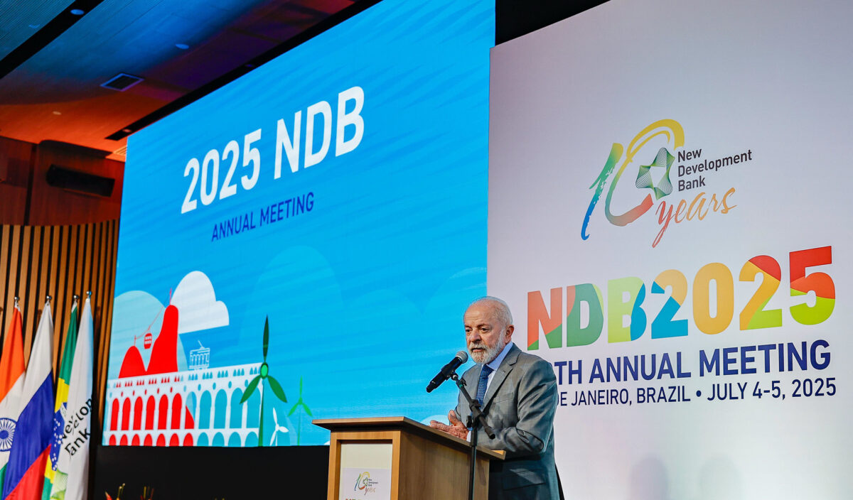 Cúpula do BRICS no Rio: Lula Acolhe Líderes Mundiais para Debates Cruciais