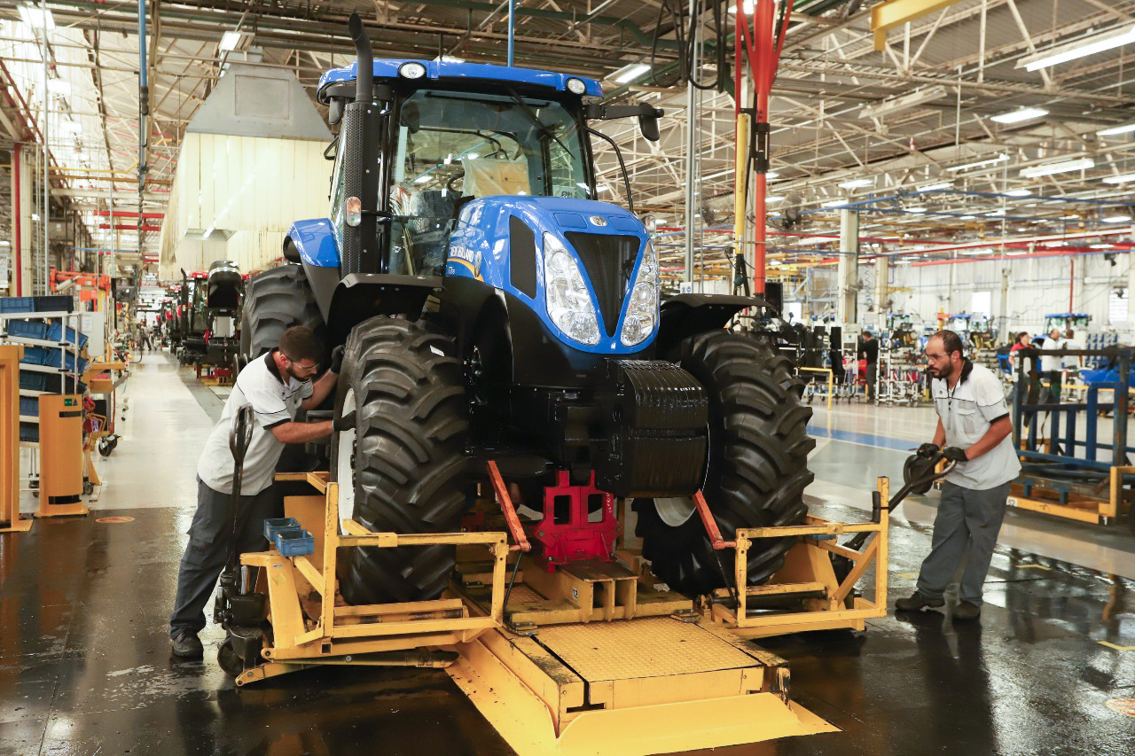 Indústria do Paraná cresce mais de quatro vezes acima da média nacional no 1º semestre