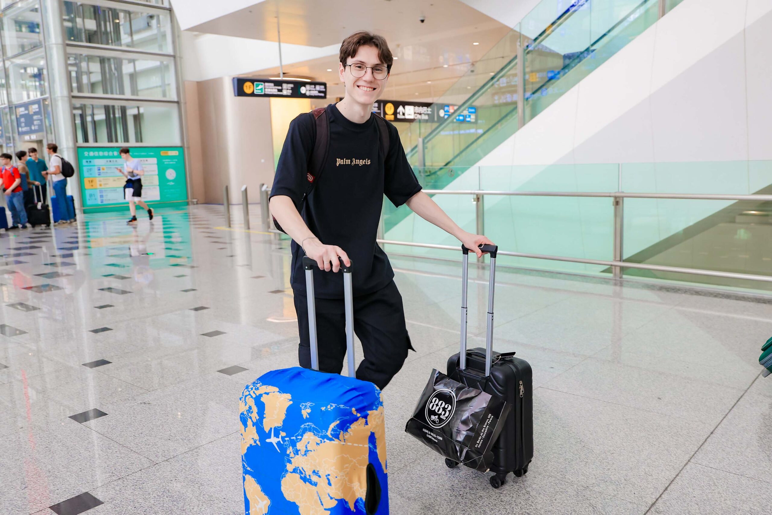 Estudante do Paraná representa o Brasil na Olimpíada Internacional de Inteligência Artificial na China