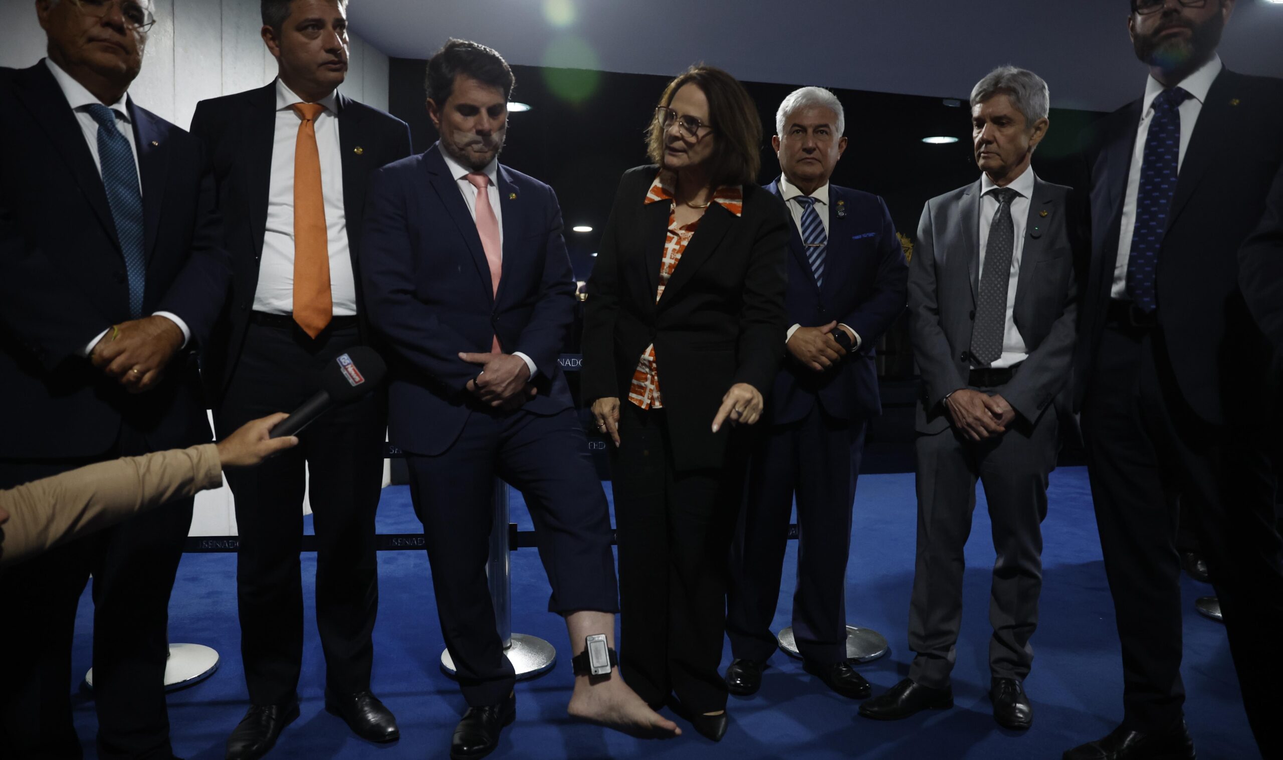 Reviravolta no caso Marcos do Val: Moraes suspende uso de tornozeleira eletrônica